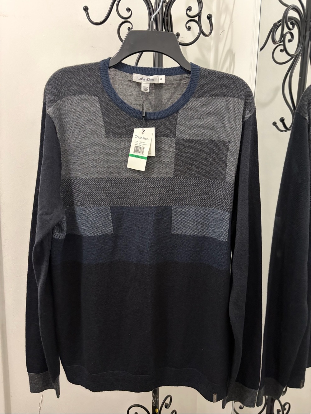 Calvin Klein Men's Navy and Gray Block Pattern Sweater